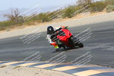 media/Apr-10-2022-SoCal Trackdays (Sun) [[f104b12566]]/Turn 3 Inside (1150am)/